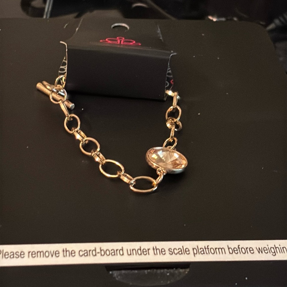 Elegant Gold Chain Bracelet with Crystal Accent